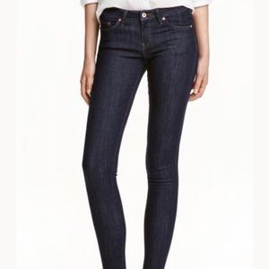 H & M  Skinny Low Waist EUC Size 28